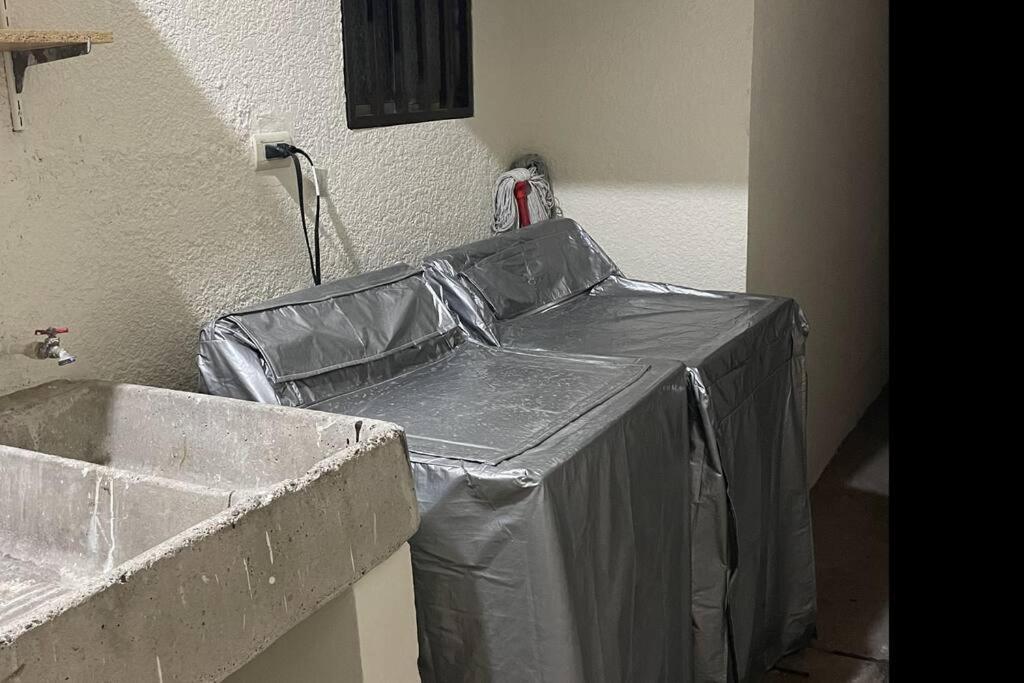 Casa Eliseos, A 5 Minutos De La Linea Fronteriza Villa Nogales  Luaran gambar